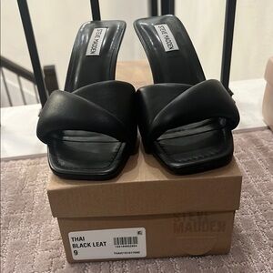 Steve Madden Black Heels with Twisted Strap